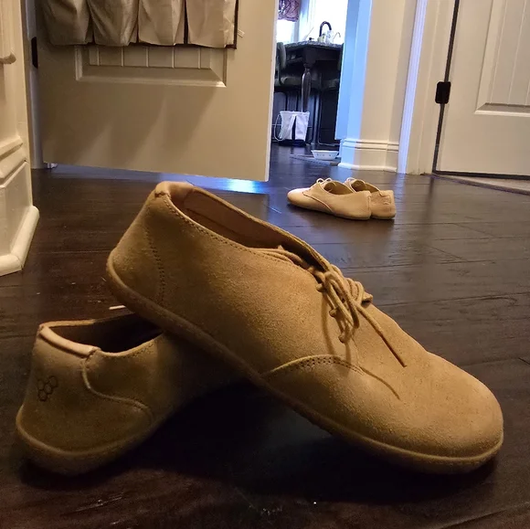 Tan Suede Lace-Up Shoes - Picture 2 of 3